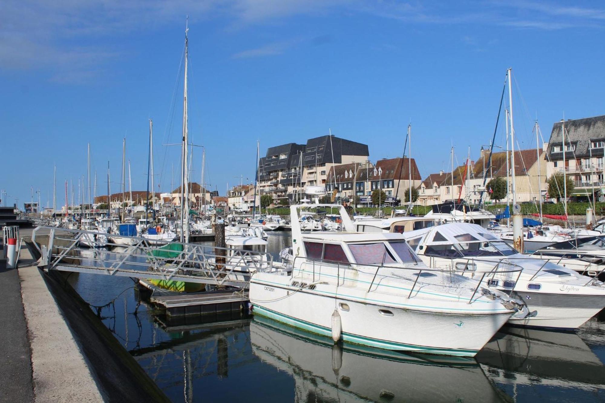 Ancre - Vue Sur Mer - Port Courseulles-Sur-Mer Exterior photo